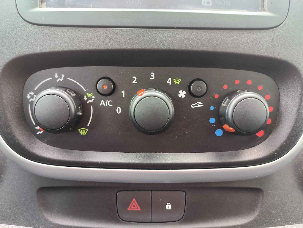 Opel Vivaro 1.6CDTi  6míst