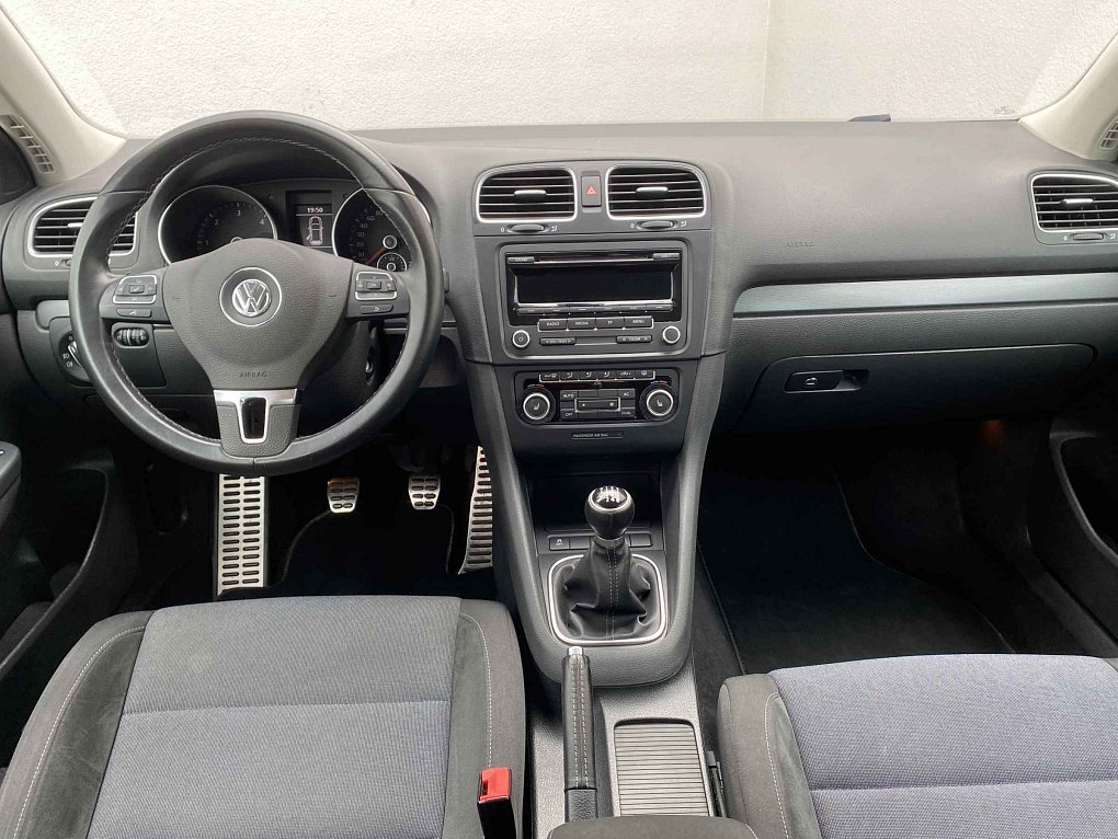 Volkswagen Golf 2.0 TDi Style