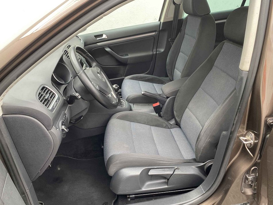 Volkswagen Golf 2.0 TDi Style