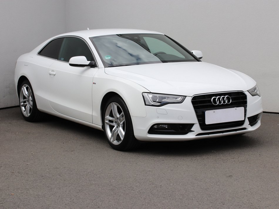 Audi A5 2.0 TDi  quattro s-tronic