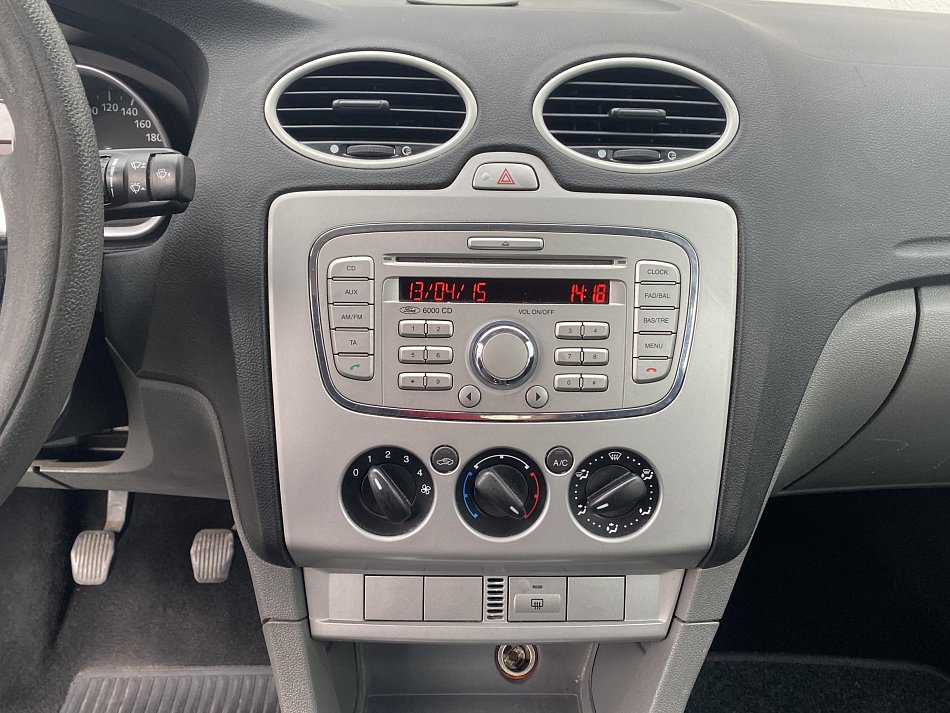 Ford Focus 1.6 i Trend