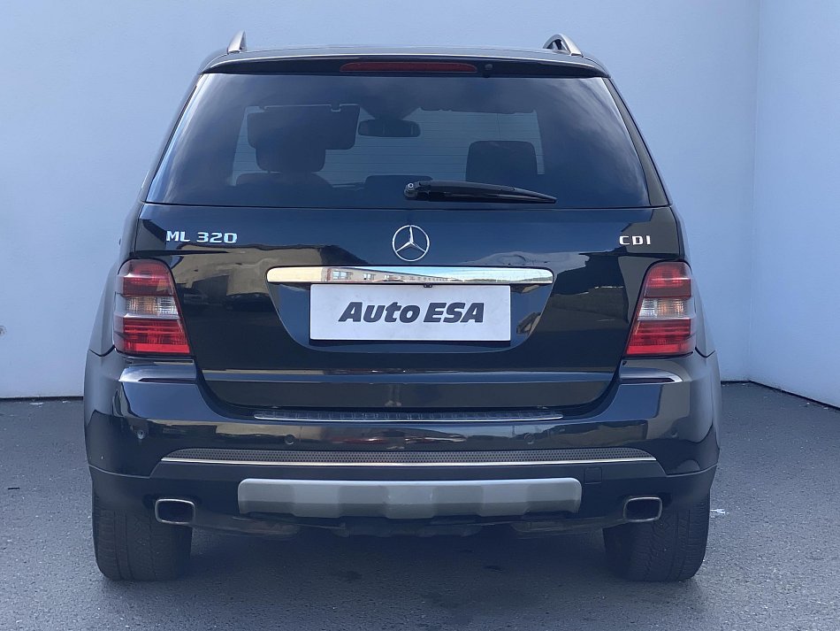 Mercedes-Benz Třída M 3.0 CDi  ML320 4Matic