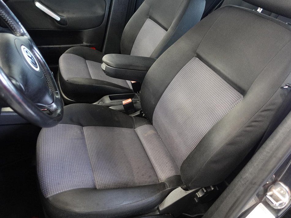 Volkswagen Bora 1.6i 