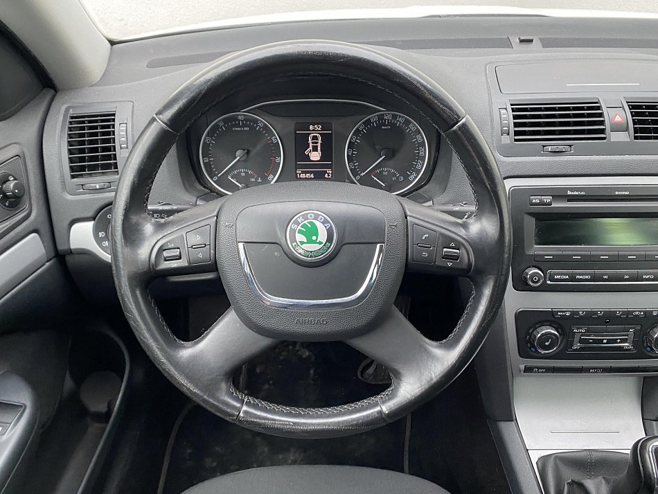 Škoda Octavia II 1.2 TSi Ambiente