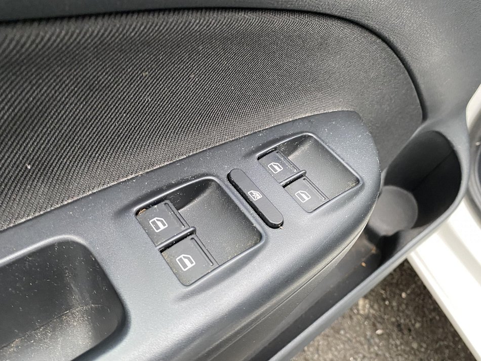 Škoda Octavia II 1.2 TSi Ambiente