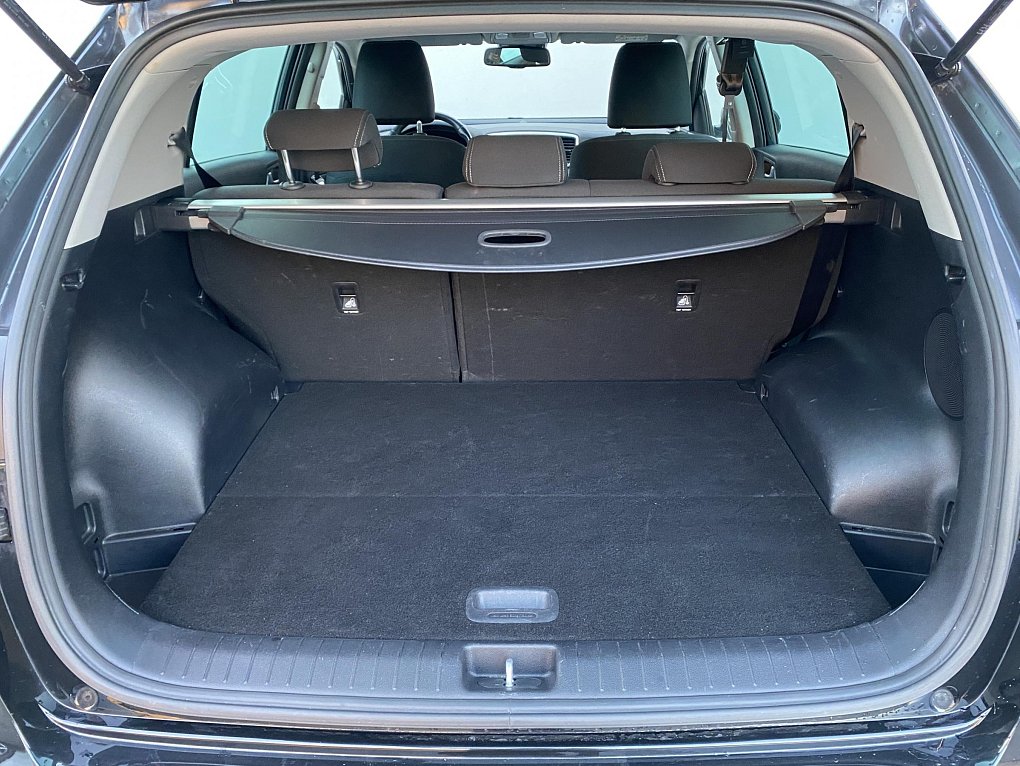 Kia Sportage 1.6 T-GDi  AWD Black Edition