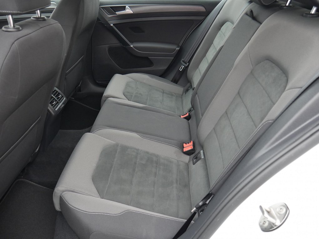 Volkswagen Golf 1.0 TSi Marathon