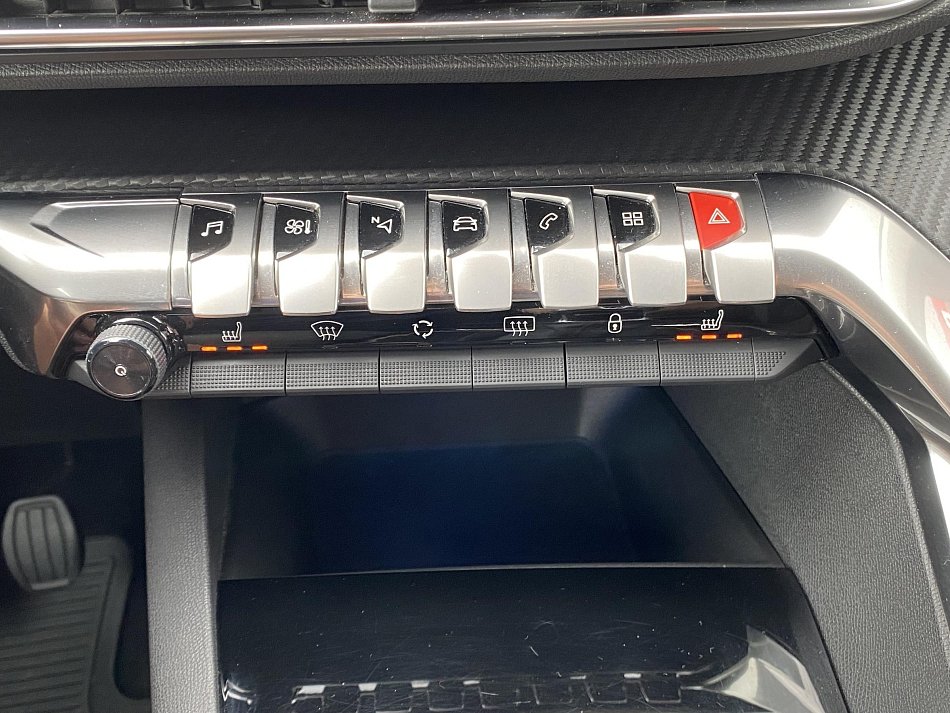 Peugeot 5008 1.3 T 