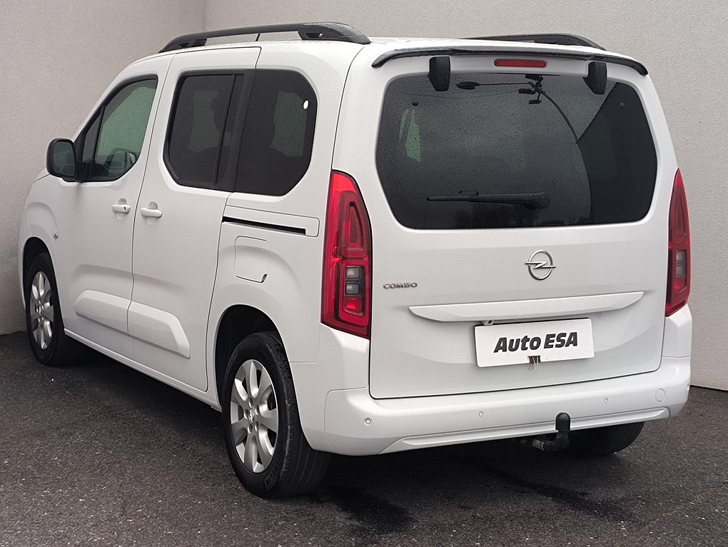 Opel Combo 1.5CDTi Elegance