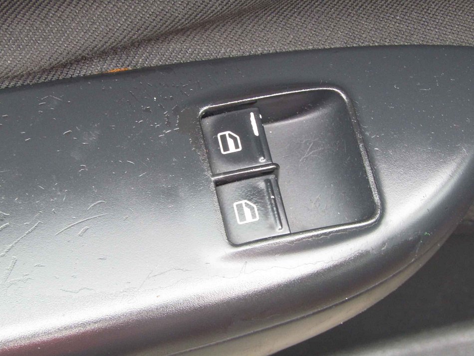 Škoda Octavia II 1.6i 