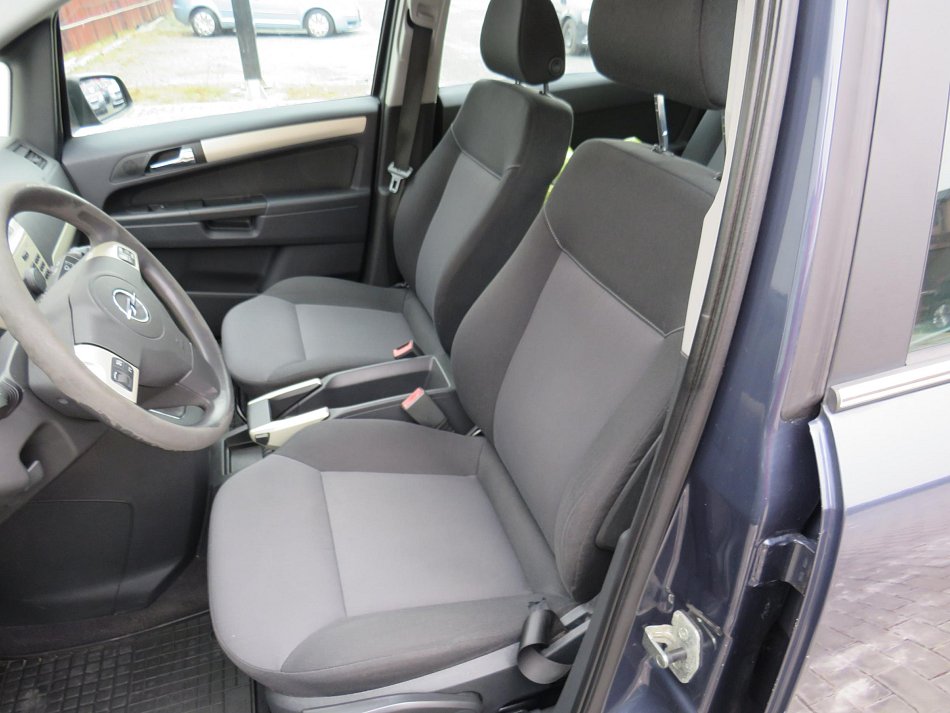 Opel Zafira 1.6i 