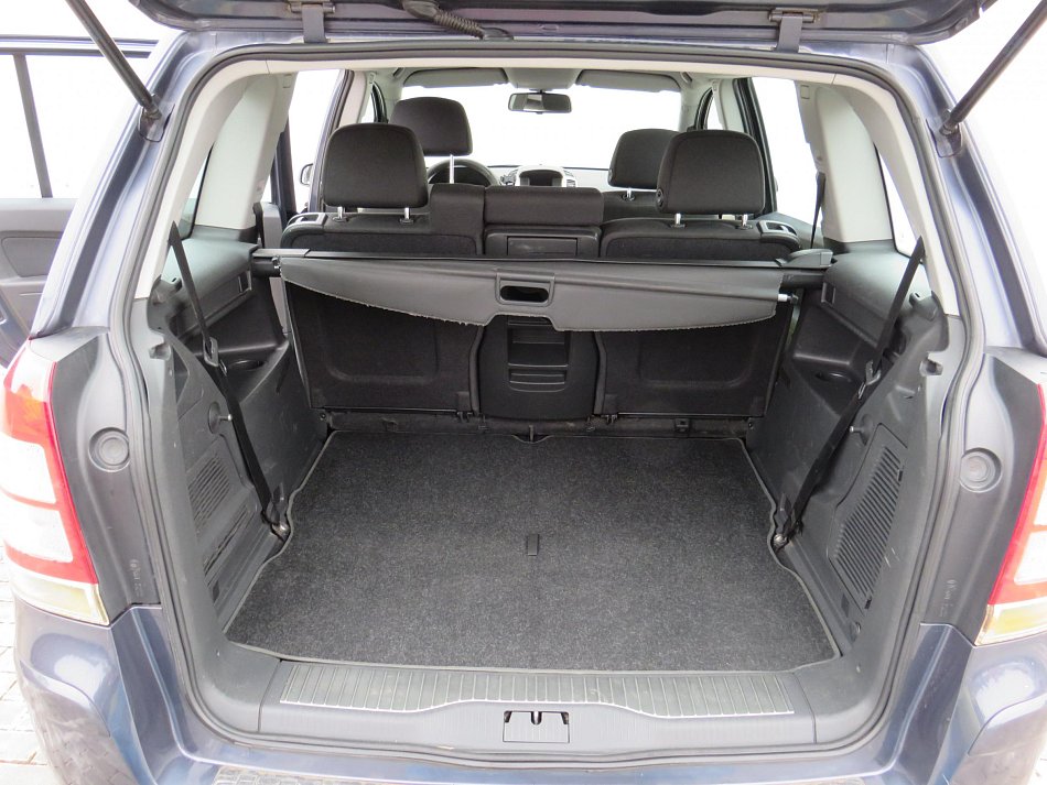 Opel Zafira 1.6i 