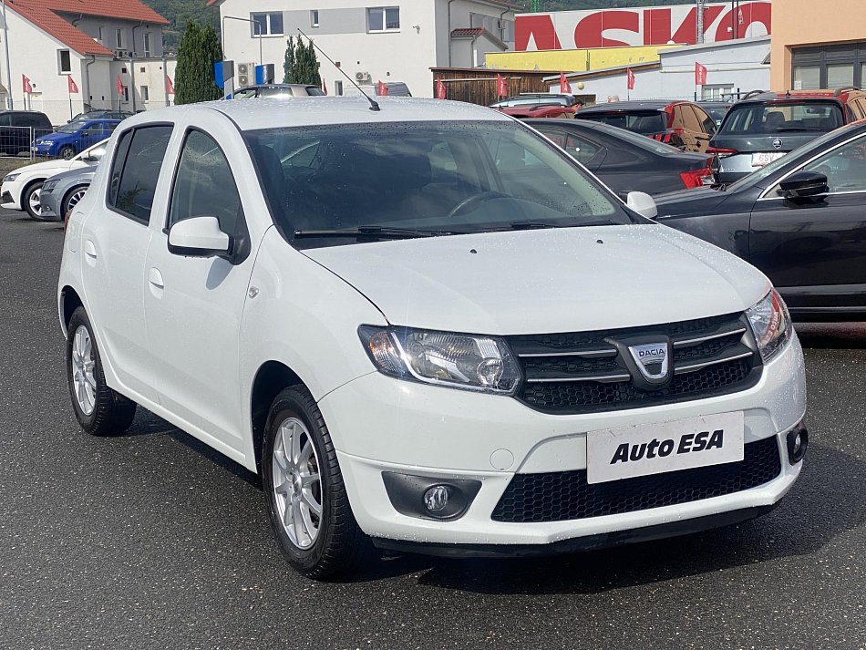 Dacia Sandero 1.2i 