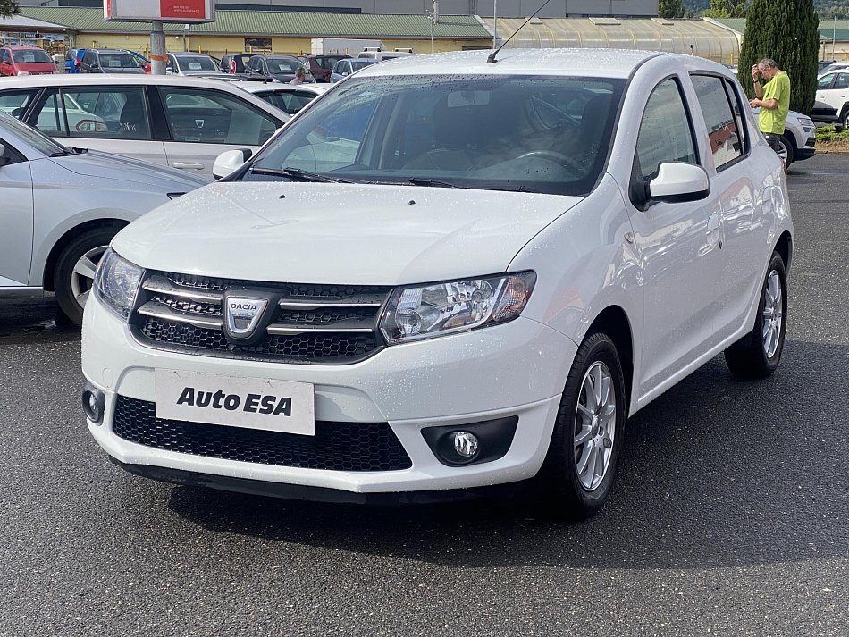 Dacia Sandero 1.2i 