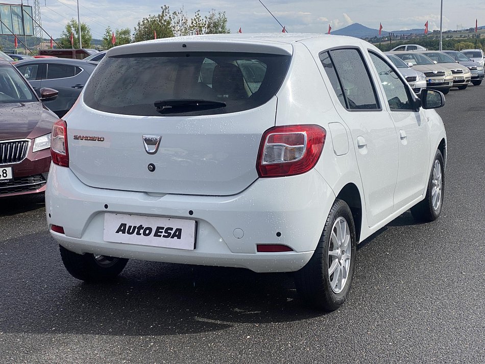 Dacia Sandero 1.2i 