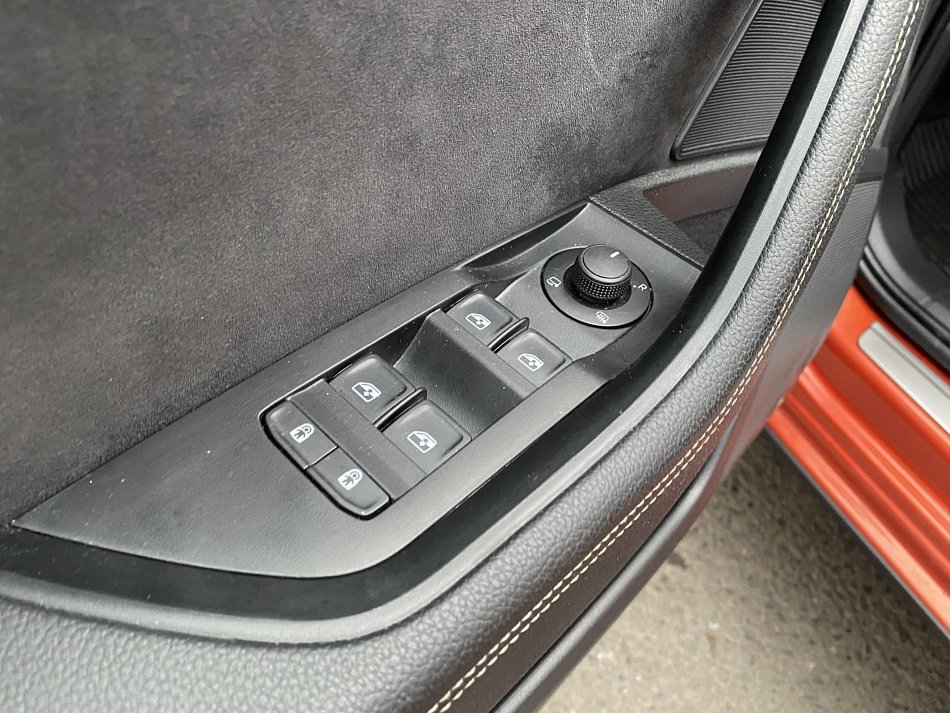 Škoda Superb III 2.0 TSi Scout 4x4