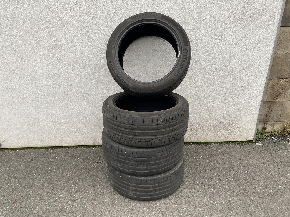 Škoda Superb III 2.0 TSi Scout 4x4