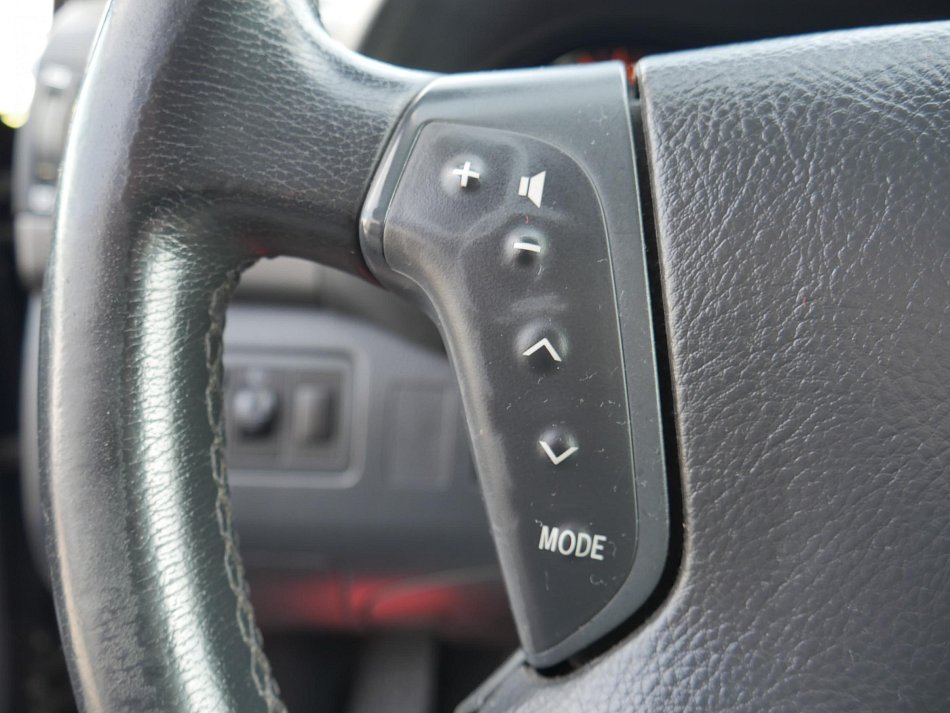 Toyota Avensis 1.8 i 