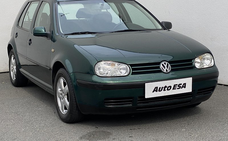 Volkswagen Golf 1.6i 