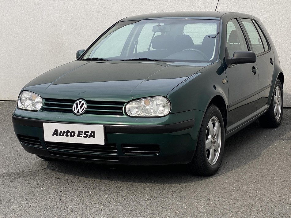 Volkswagen Golf 1.6i 