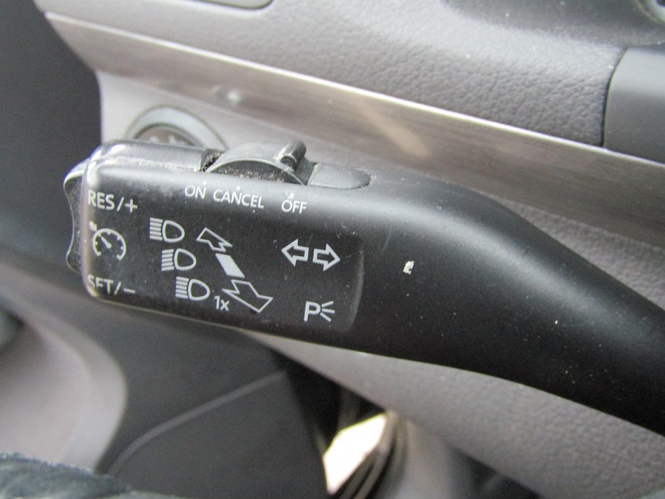 Volkswagen Touran 1.6 TDi 