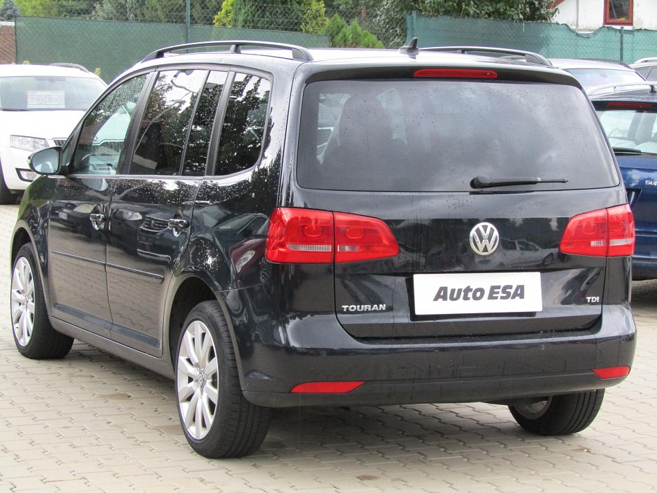 Volkswagen Touran 1.6 TDi 