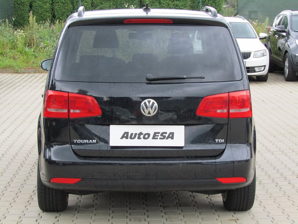 Volkswagen Touran 1.6 TDi 