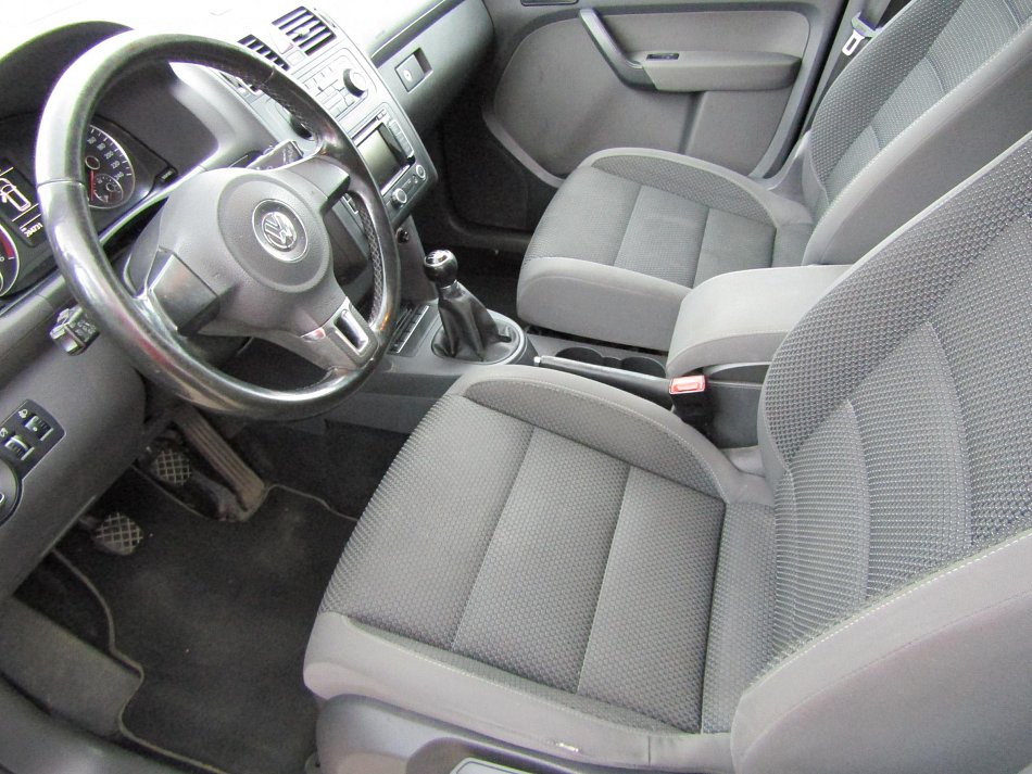 Volkswagen Touran 1.6 TDi 