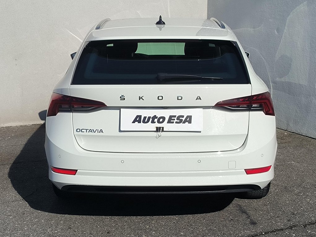 Škoda Octavia IV 1.5 TSI Style