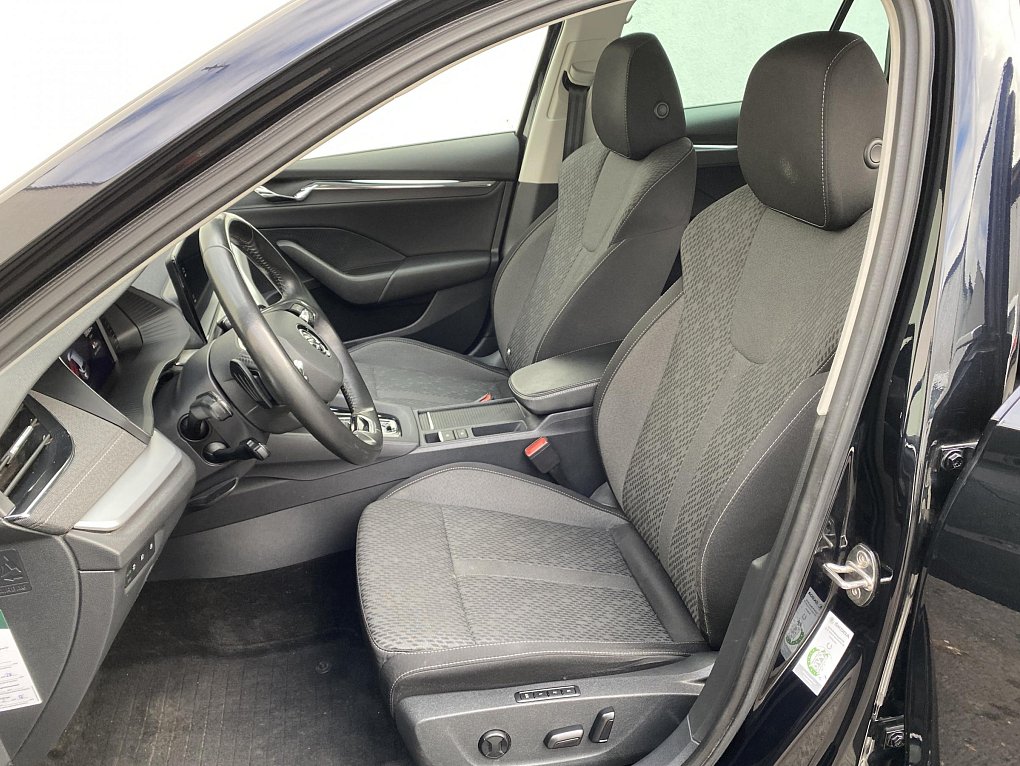 Škoda Octavia IV 2.0 TDi Style