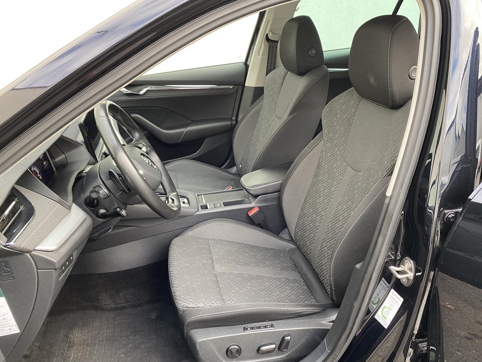 Škoda Octavia IV 2.0 TDi Style