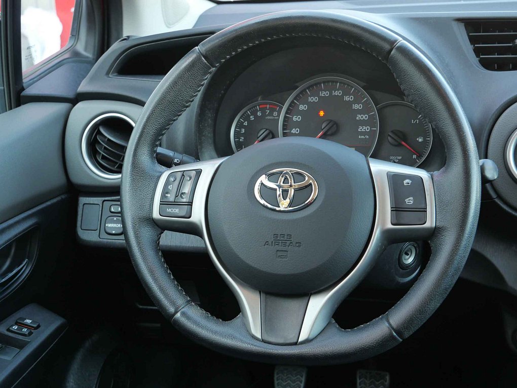 Toyota Yaris 1.0 VVT- i Active