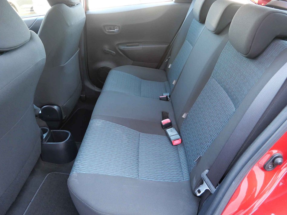 Toyota Yaris 1.0 VVT- i Active