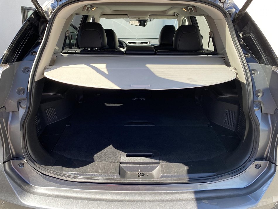 Nissan X-Trail 1.6 dCi Tekna