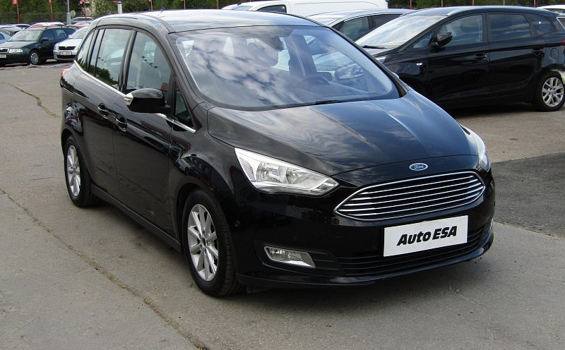 Ford Grand C-MAX 1.5 TDCi Titanium 7míst