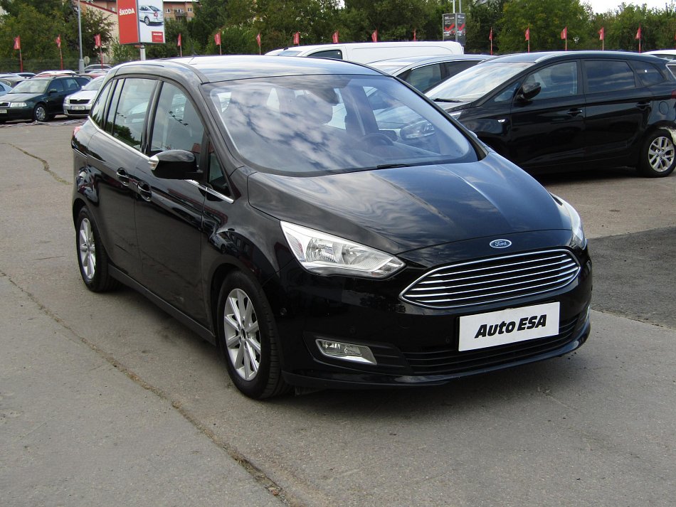 Ford Grand C-MAX 1.5 TDCi Titanium 7míst