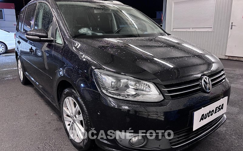 Volkswagen Touran 2.0 TDi 