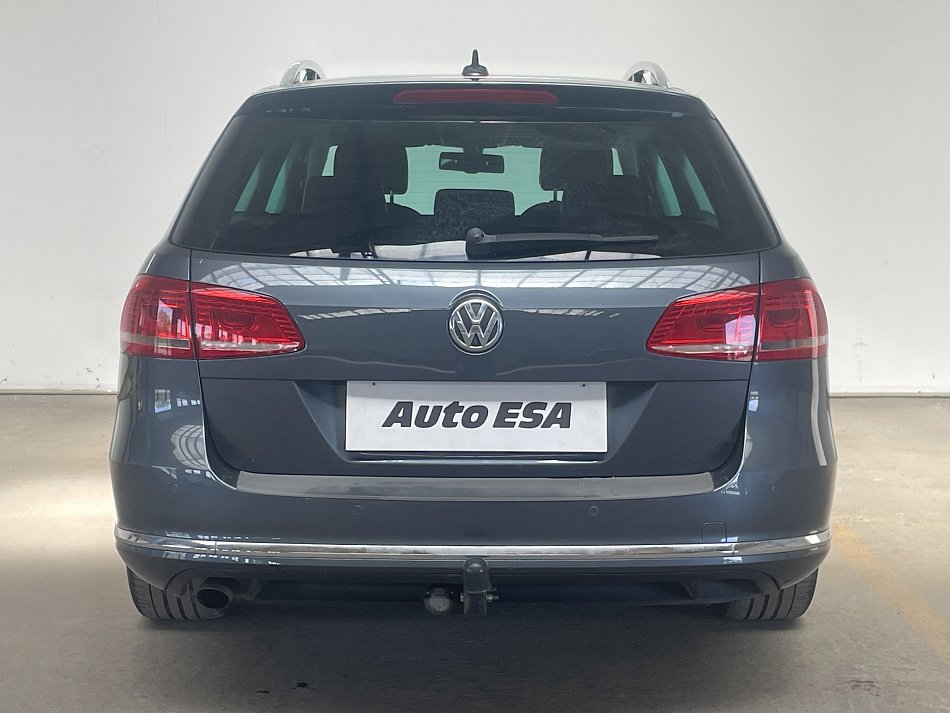 Volkswagen Passat 1.6 TDi Highline