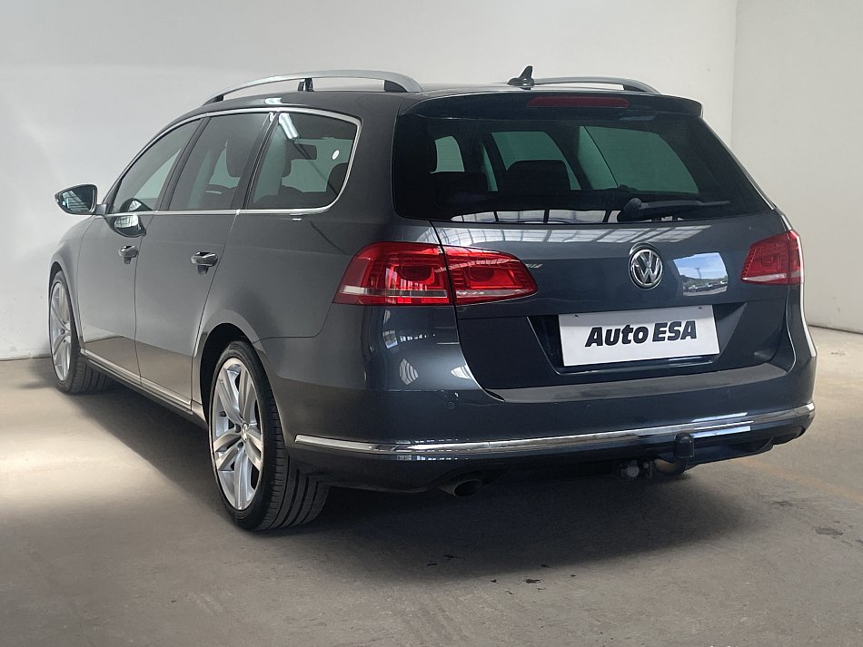Volkswagen Passat 1.6 TDi Highline