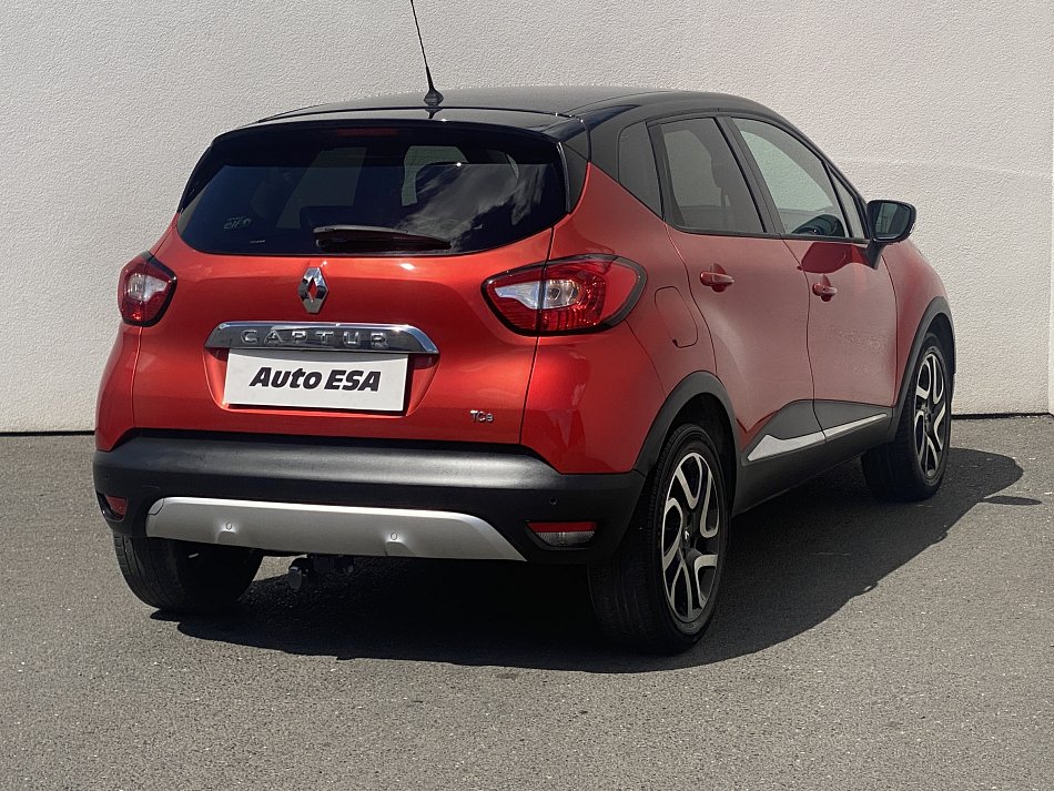Renault Captur 0.9TCe Helly Hansen