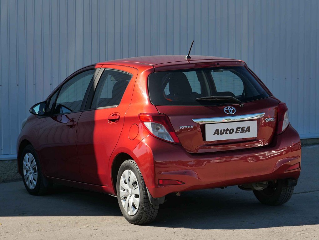 Toyota Yaris 1.0 VVT- i Active