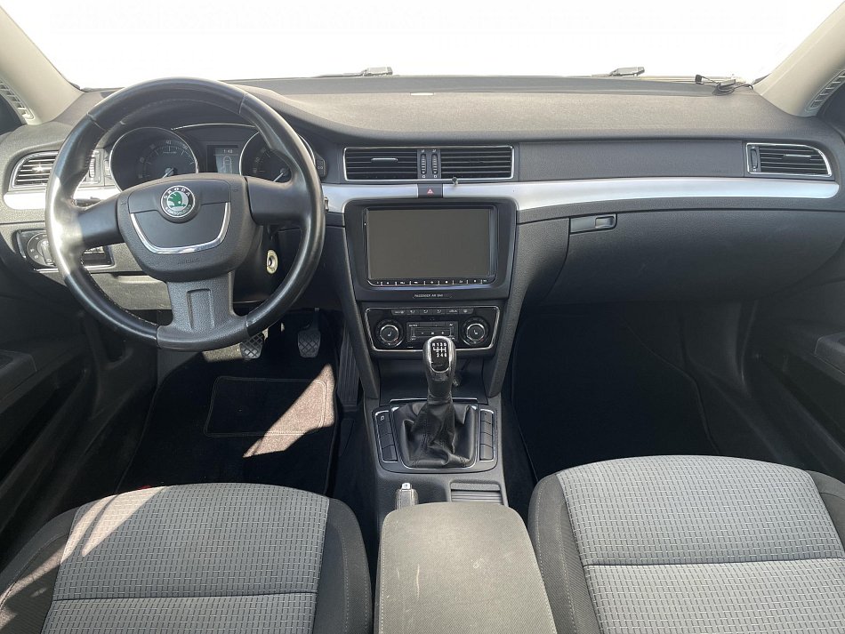 Škoda Superb II 1.4 TSi Ambition
