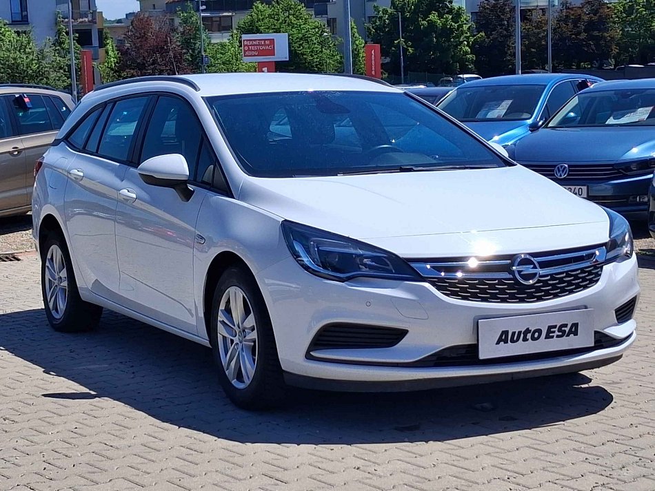 Opel Astra 1.6 CDTi Enjoy
