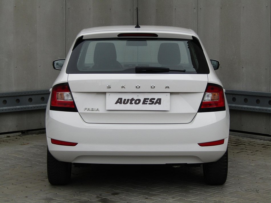Škoda Fabia III 1.0i 