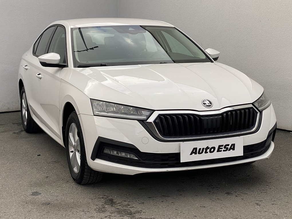 Škoda Octavia IV 1.5TSi e-TEC Active