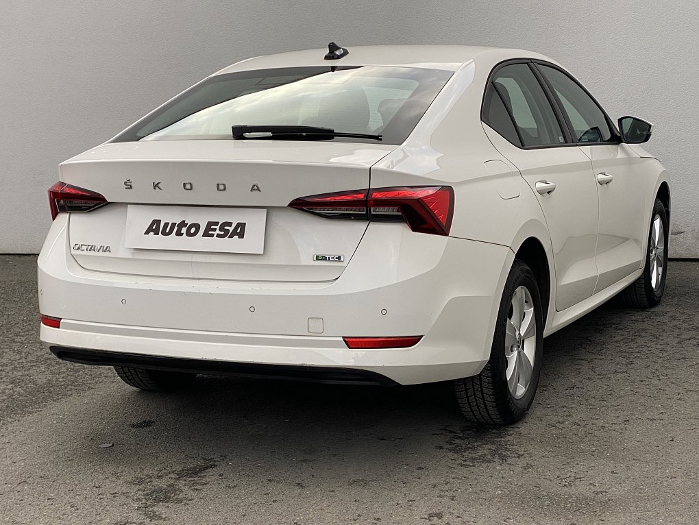 Škoda Octavia IV 1.5TSi e-TEC Active