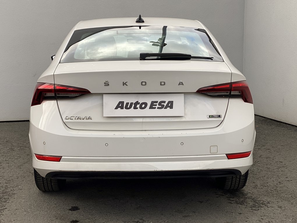 Škoda Octavia IV 1.5TSi e-TEC Active
