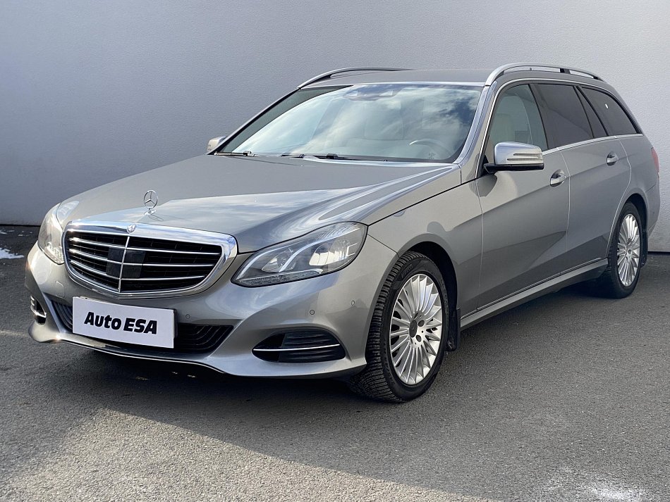 Mercedes-Benz Třída E 3.0 CDi  E350 4MATIC