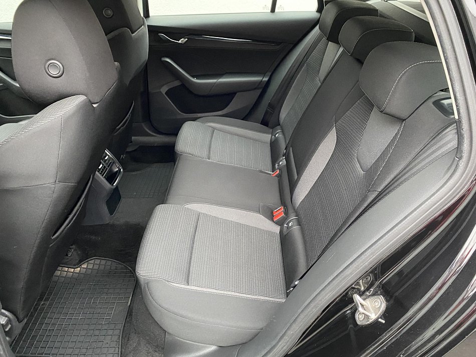 Škoda Octavia IV 2.0 TDi Ambition