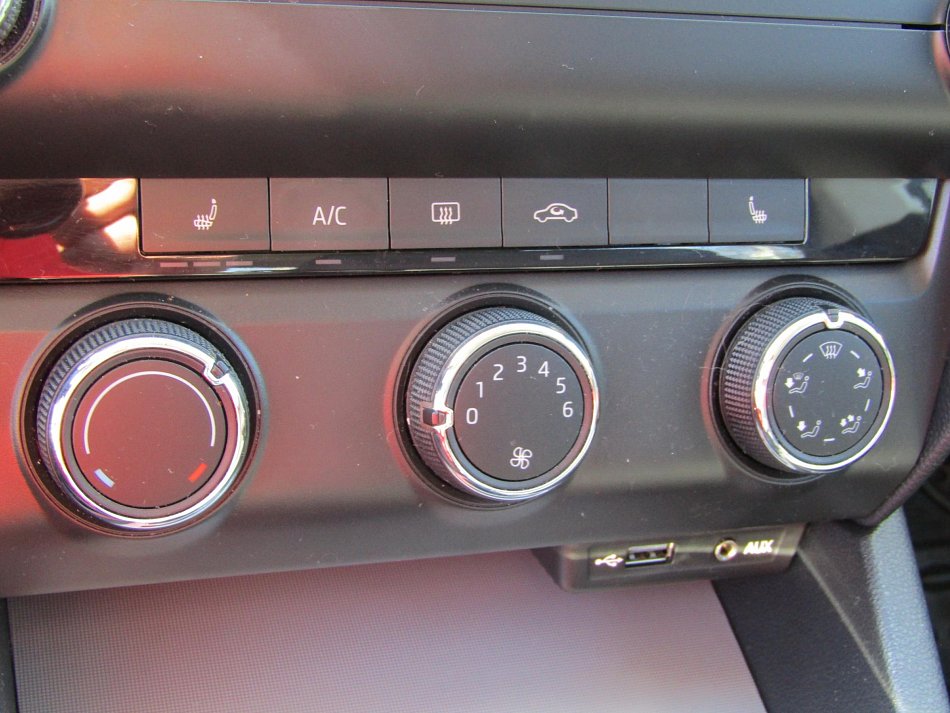 Škoda Octavia III 1.4 TSI Ambition